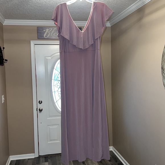 Maternity Dress - Picture 3 of 4
